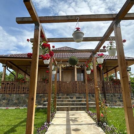 Casa Eden Fit Villa Faget  ภายนอก รูปภาพ