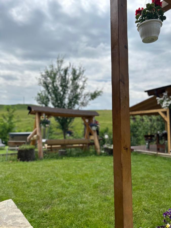 Casa Eden Fit Villa Faget  ภายนอก รูปภาพ